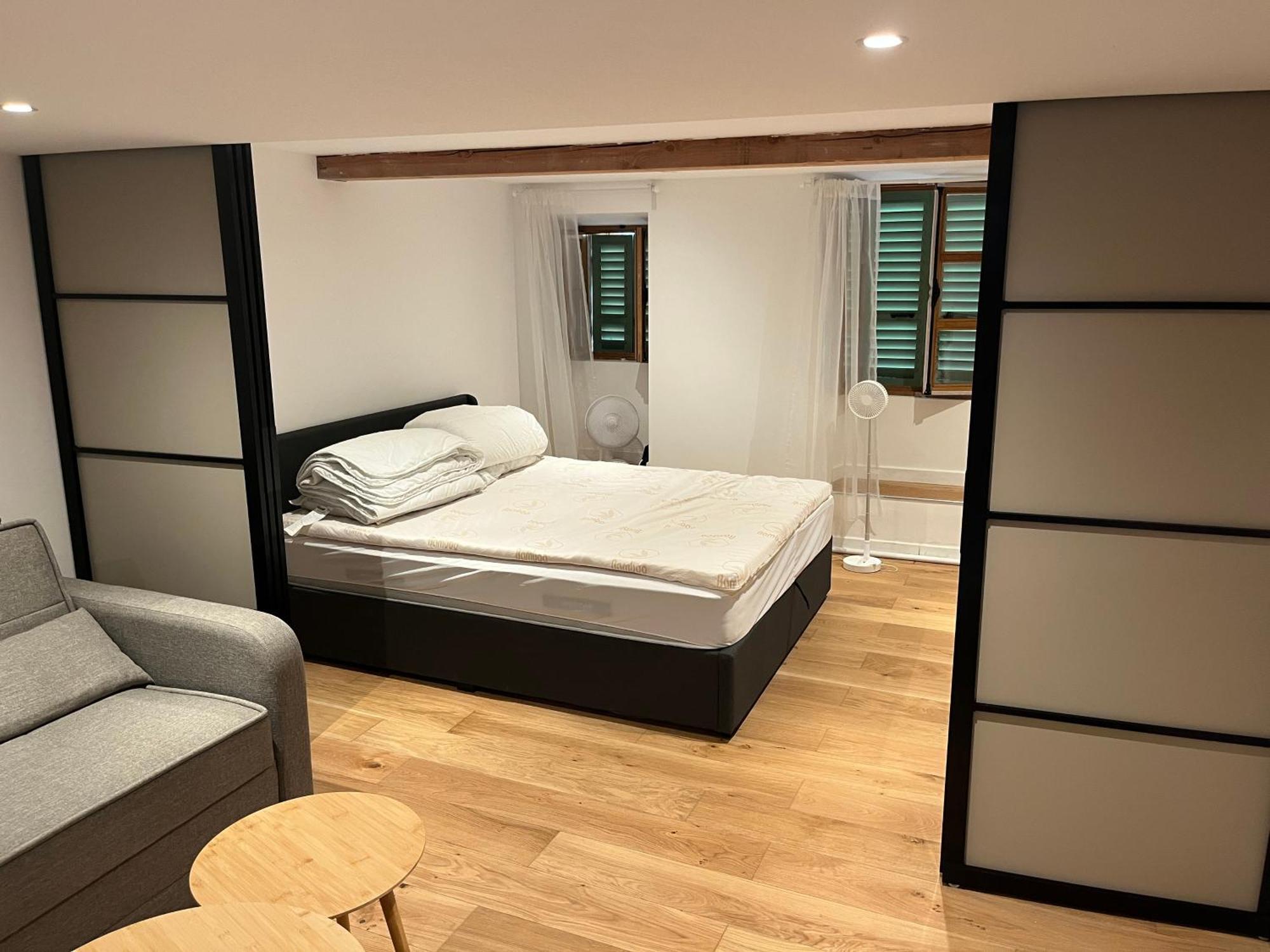 Historical Rue Longue Apartment Menton Ngoại thất bức ảnh