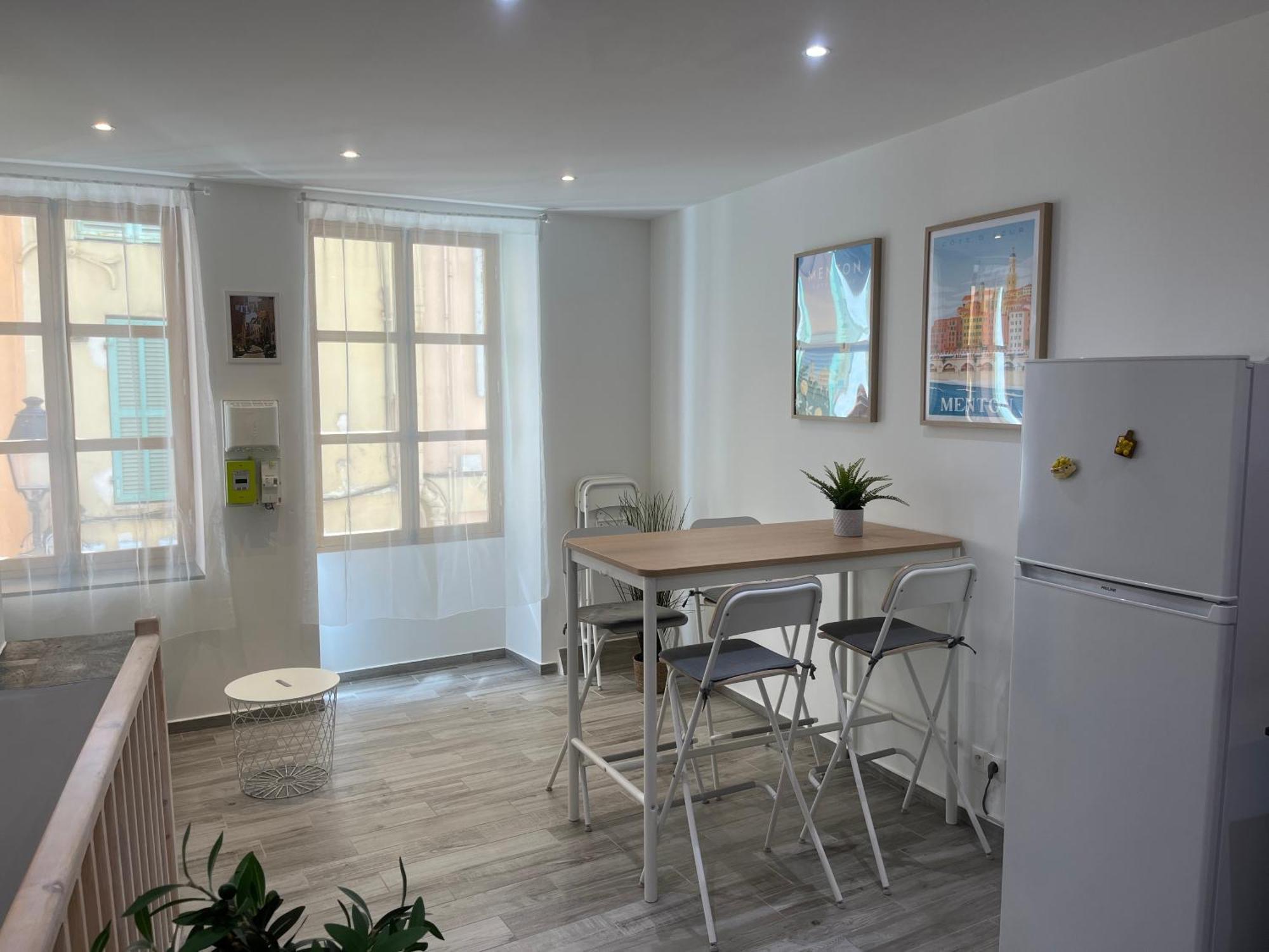 Historical Rue Longue Apartment Menton Ngoại thất bức ảnh